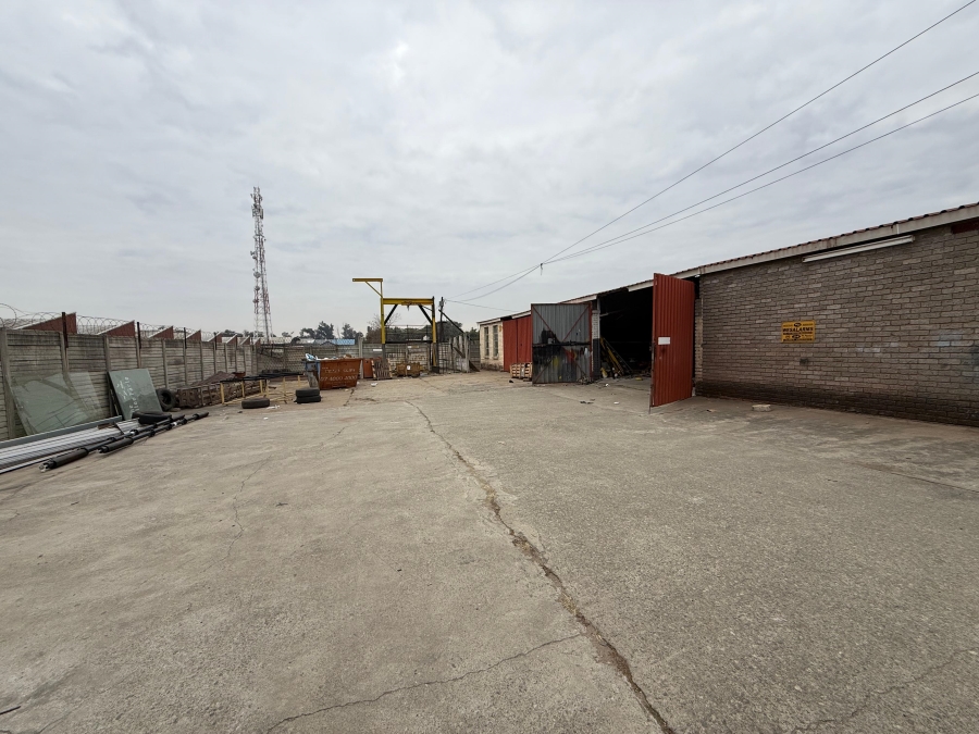 Commercial Property for Sale in Rustenburg Industrial North West